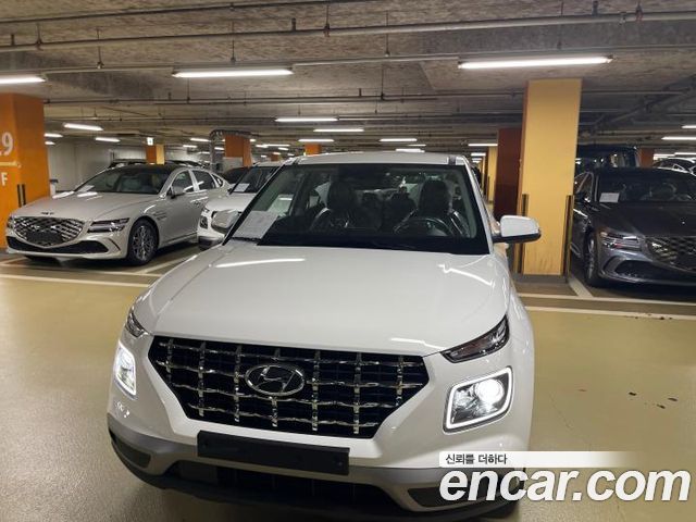 Hyundai Venue 1,6 Premium — пробег 1 км — фото 3 из 5