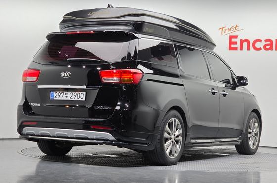 Kia Carnival 9-seater Limousine(Special vehicle) — пробег 120 990 км — фото 2 из 5