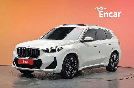BMW X1 xDrive 20i M Sport — пробег 53 719 км — фото 1 из 5