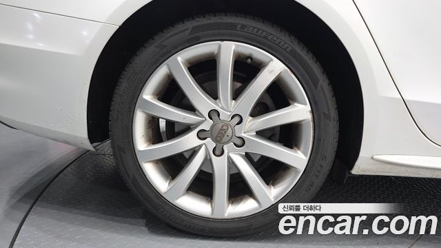 Audi A4 из Кореи Encar