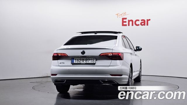 Volkswagen Jetta из Кореи Encar