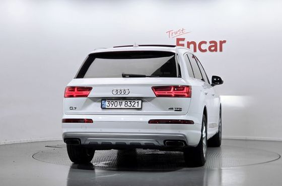 Audi Q7 45 TFSI Quattro — пробег 135 786 км — фото 4 из 5