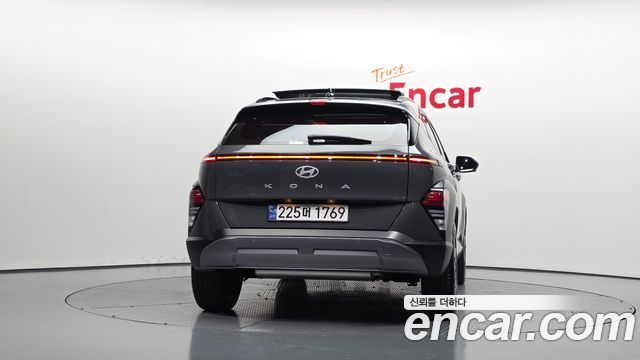 Hyundai Kona Gasoline 2.0 2WD Inspiration — пробег 17 783 км — фото 4 из 5