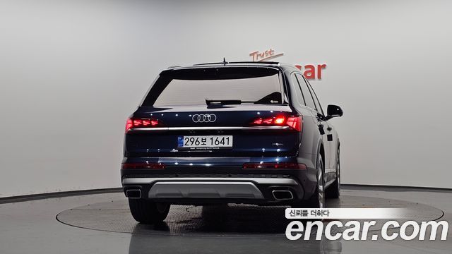 Audi Q7 50 TDI Quattro — пробег 19 539 км — фото 4 из 5