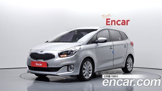 Kia Carens 2.0 LPi Prestige — пробег 105 225 км — фото 1 из 5