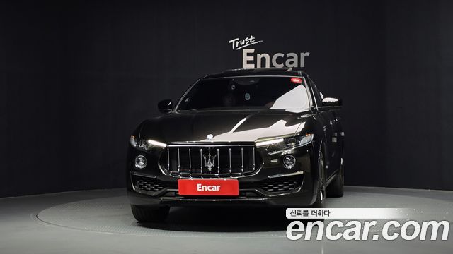 Maserati Levante из Кореи Encar