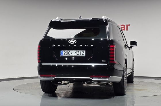 Hyundai Palisade HEV 2.5T 4WD 9-Seater Calligraphy — пробег 29 635 км — фото 4 из 5