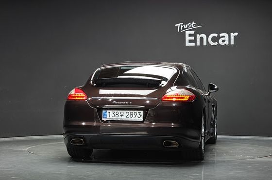 Porsche Panamera 3.6 AWD 970 — пробег 141 347 км — фото 4 из 5