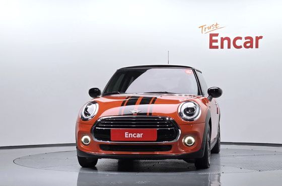 Mini Cooper Standard Third Generation — пробег 37 280 км — фото 3 из 5