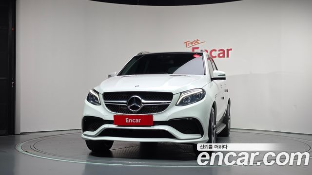 Mercedes-Benz GLE-Class GLE350 d 4MATIC — пробег 270 275 км — фото 3 из 5