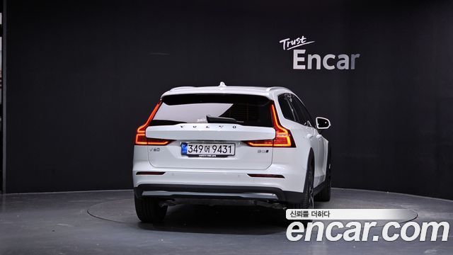 Volvo V60 из Кореи Encar