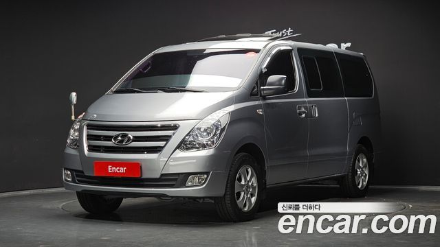 Hyundai Starex 4WD 12-Seater Wagon modern — пробег 89 280 км — фото 1 из 5