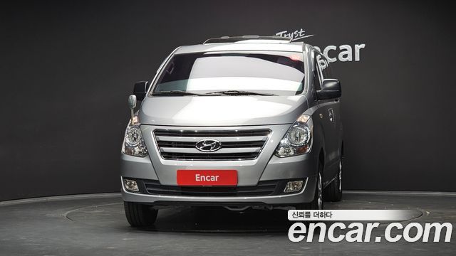 Hyundai Starex 4WD 12-Seater Wagon modern — пробег 89 280 км — фото 3 из 5
