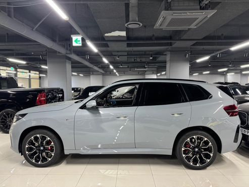 BMW X3 xDrive 30 M Sport Pro — пробег 60 км — фото 2 из 5