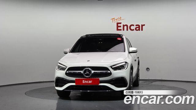 Mercedes-Benz GLA-Class GLA250 4MATIC — пробег 33 480 км — фото 3 из 5