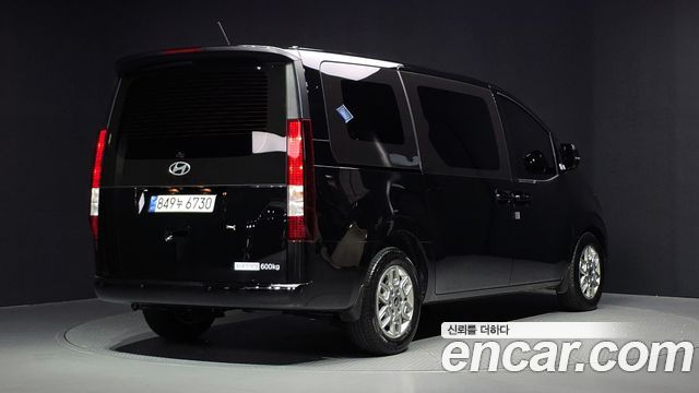 Hyundai Staria из Кореи Encar