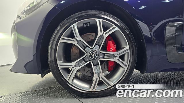 Kia Stinger из Кореи Encar