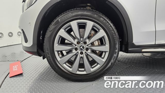 Mercedes-Benz GLC-Class GLC350e 4MATIC Premium — пробег 91 370 км — фото 5 из 5