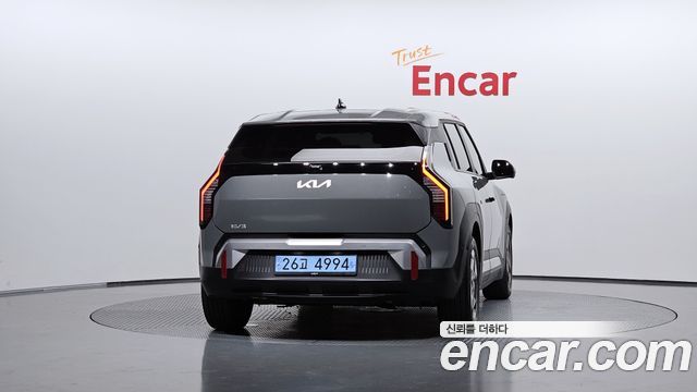 Kia EV3 Long Range 2WD AIr — пробег 14 946 км — фото 4 из 5