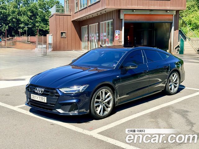 Audi A7 55 TFSI Quattro Premium — пробег 61 966 км — фото 3 из 5