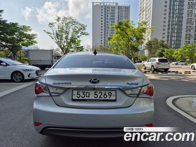 Hyundai Sonata 2.0 Royal — пробег 69 177 км — фото 4 из 5