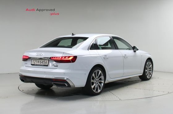 Audi A4 40 TDI Quattro Premium — пробег 12 347 км — фото 2 из 5