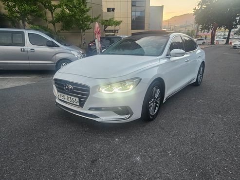 Hyundai Grandeur 2.4 Premium — пробег 72 129 км — фото 3 из 5
