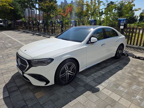 Mercedes-Benz E-Class E300 4MATIC AMG Line — пробег 12 157 км — фото 2 из 5