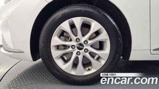 Kia K8 из Кореи Encar