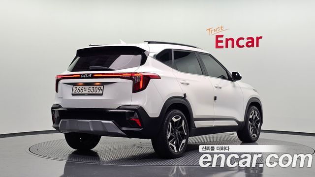 Kia Seltos из Кореи Encar