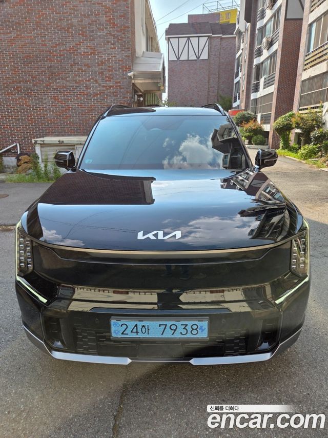 Kia EV9 Long Range 4WD Earth — пробег 42 000 км — фото 1 из 5