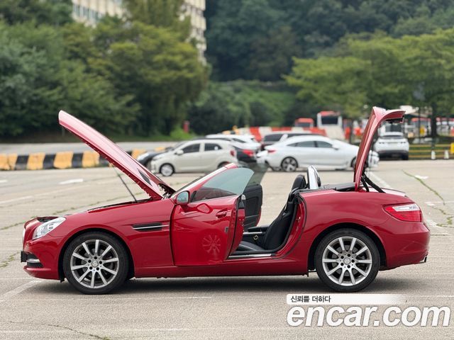 Mercedes-Benz SLK-Class 200 Blue Efficiency R172 — пробег 88 000 км — фото 2 из 5