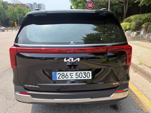 Kia Carnival HEV 9seater Nobless — пробег 13 000 км — фото 3 из 5