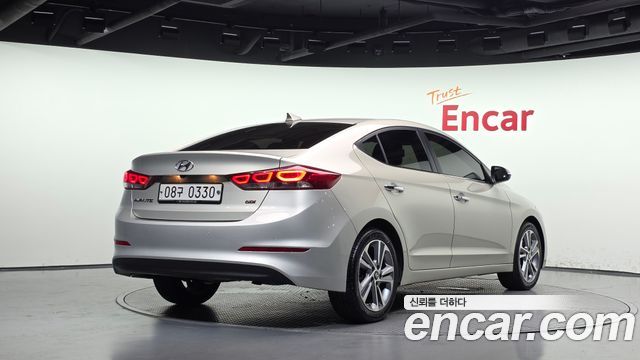 Hyundai AVANTE 1.6 GDI Premium — пробег 92 875 км — фото 2 из 5