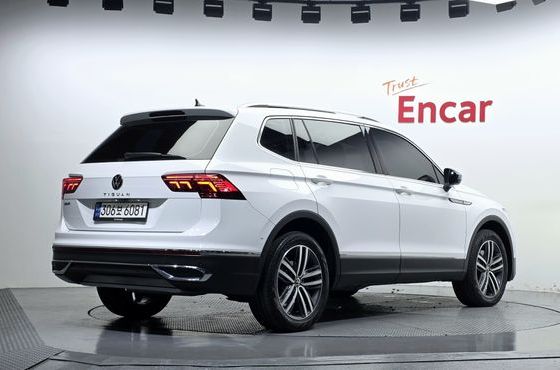 Volkswagen Tiguan 2.0 TSI Prestige — пробег 48 913 км — фото 2 из 5