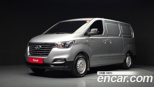 Hyundai Starex Van 3-Seater Style — пробег 52 537 км — фото 1 из 5
