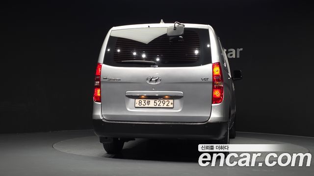 Hyundai Starex Van 3-Seater Style — пробег 52 537 км — фото 4 из 5