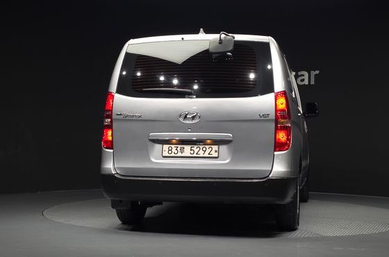 Hyundai Starex Van 3-Seater Style — пробег 52 537 км — фото 4 из 5