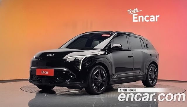Kia EV3 Long Range 2WD GT Line — пробег 20 295 км — фото 1 из 5