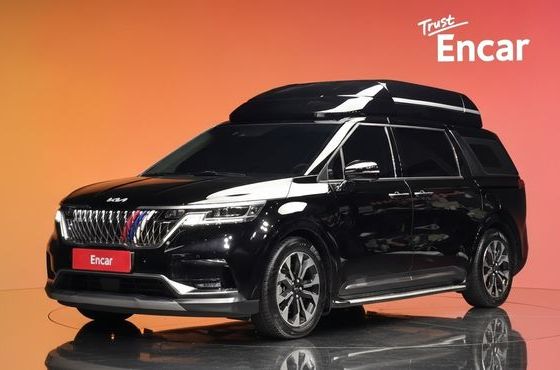 Kia Carnival Gasoline 7-Seater Signature — пробег 32 796 км — фото 1 из 5