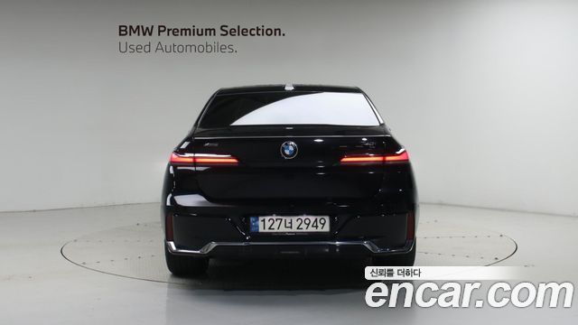 BMW 7-Series 740i xDrive M Sport — пробег 45 236 км — фото 4 из 5