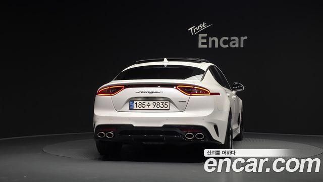 Kia Stinger из Кореи Encar