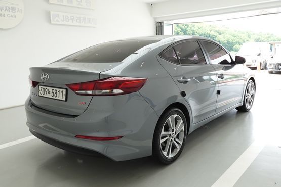 Hyundai AVANTE 1.6 GDI Value Plus — пробег 128 190 км — фото 5 из 5