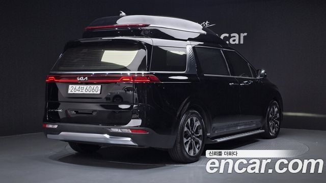 Kia Carnival Gasoline 9-seater Limousine(Special vehicle) — пробег 94 327 км — фото 2 из 5