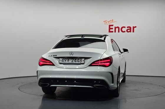 Mercedes-Benz CLA-Class CLA220 AMG Line — пробег 98 340 км — фото 4 из 5
