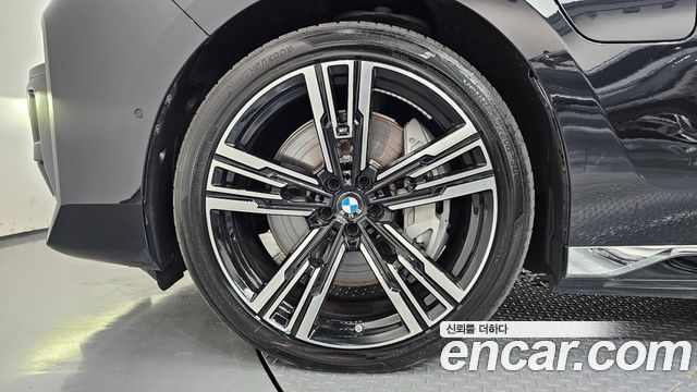 BMW 7-Series 750e xDrive M Sport — пробег 45 422 км — фото 5 из 5