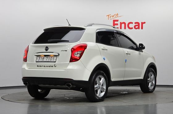 Ssangyong KORANDO 2.0 CVT 2WD Deluxe — пробег 161 768 км — фото 2 из 5