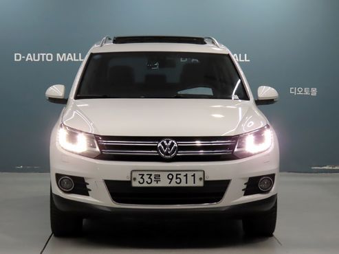 Volkswagen Tiguan 2.0 TDI Premium 5N — пробег 128 847 км — фото 3 из 5