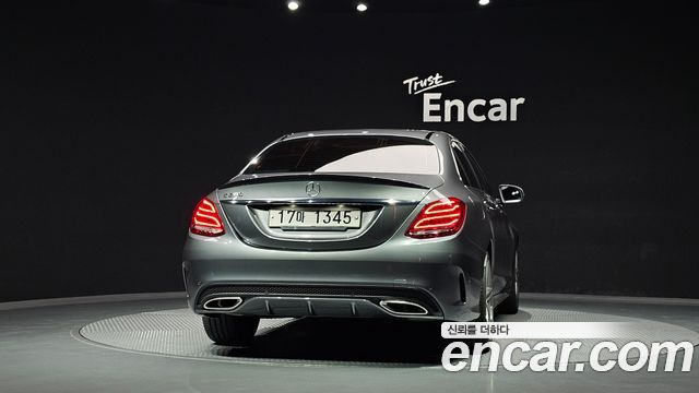 Mercedes-Benz C-Class из Кореи Encar