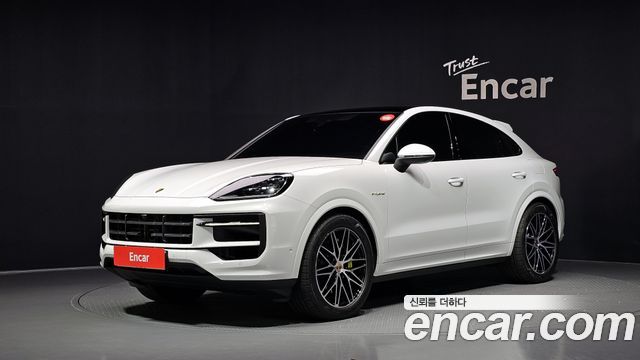 Porsche Cayenne 3.0 E-Hybrid Coupe — пробег 7 184 км — фото 1 из 5